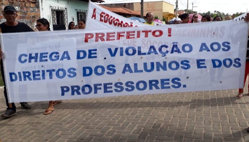Prefeitura de Barreirinhas desrespeita a educação municipal que está em greve há mais de 20 dias