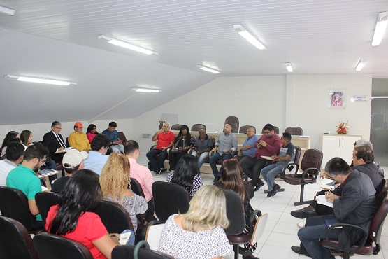 Entidades sindicais e advogados reúnem-se para debater a MP nº 873/19