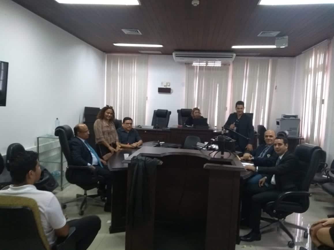 Paço do Lumiar: audiência de conciliação põe fim à greve da categoria