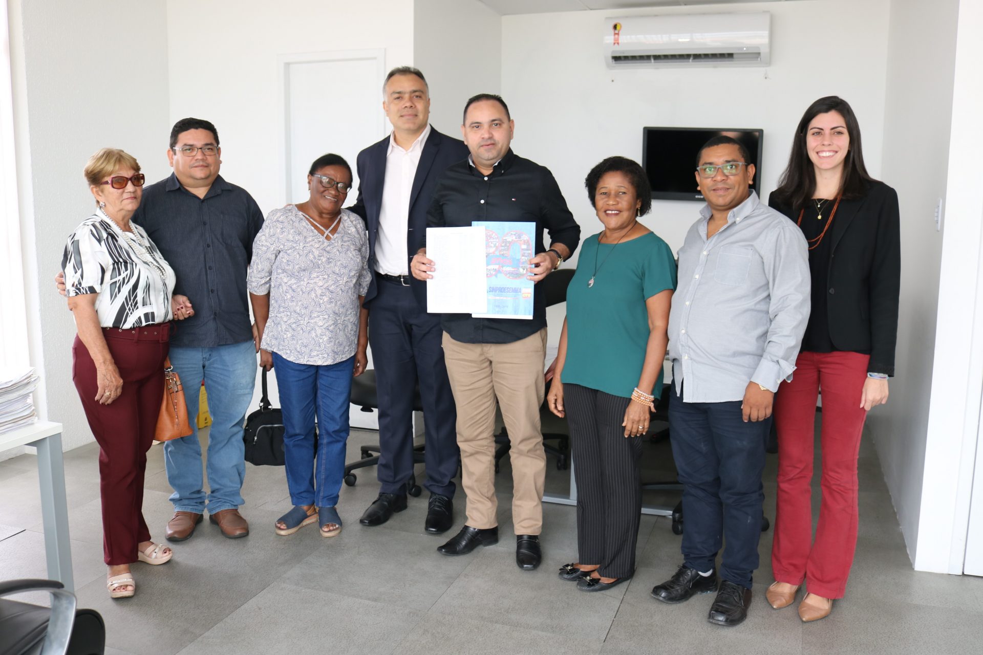Sinproesemma participa de reunião com IPREV
