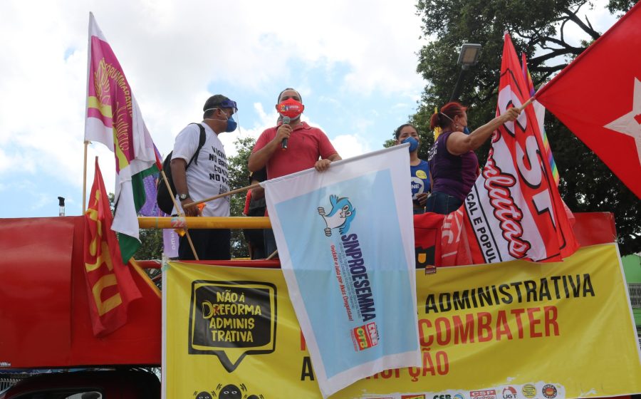 Sinproesemma participa de ato contra Bolsonaro no 29M