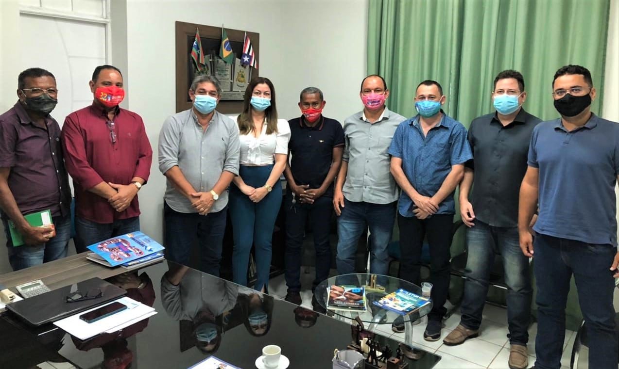 Núcleo do Sinproesemma em Cajapió realiza reunião com gestão municipal e avança na pauta educacional em 2020