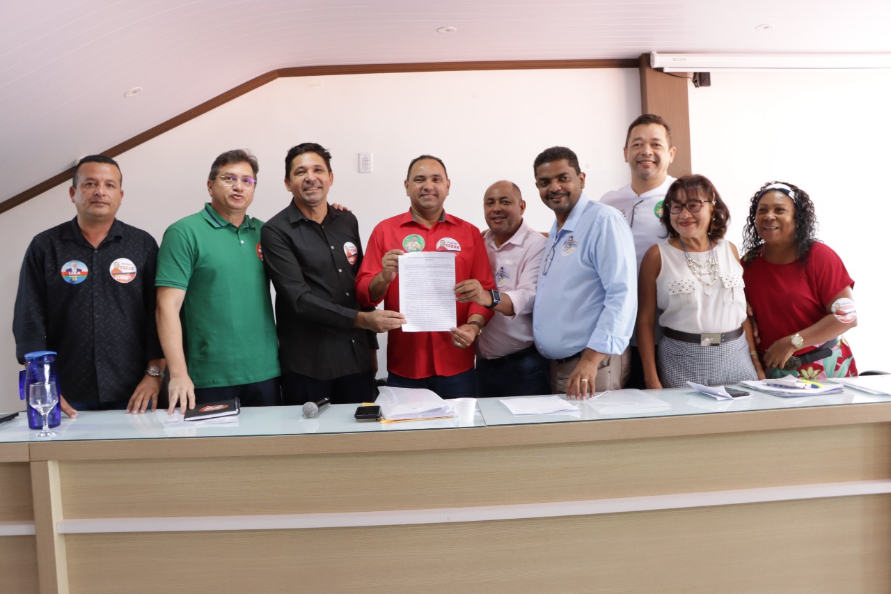 Sinproesemma entrega “Carta Compromisso da Educação” a candidatos ao Governo do Maranhão