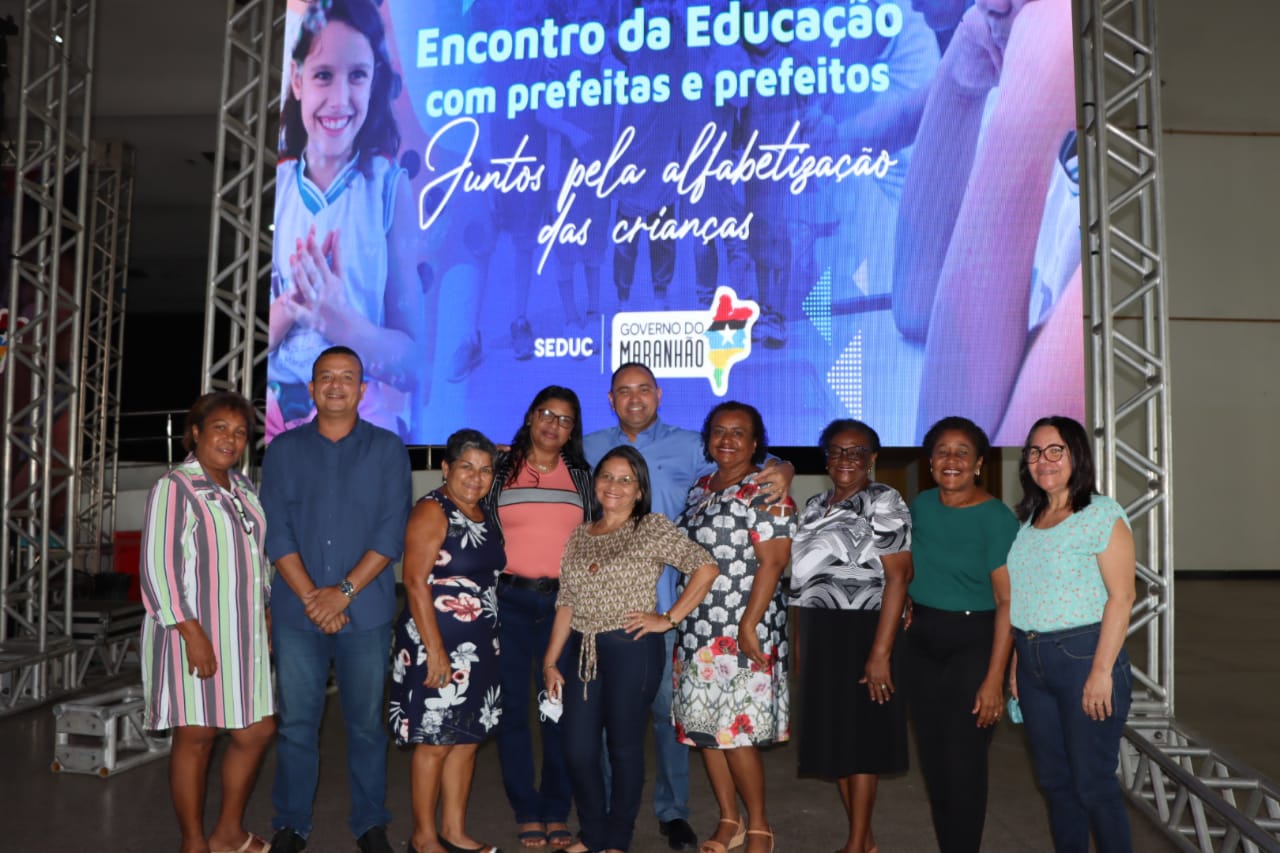 Sinproesemma participa de Encontro da Educação com Prefeitas e Prefeitos