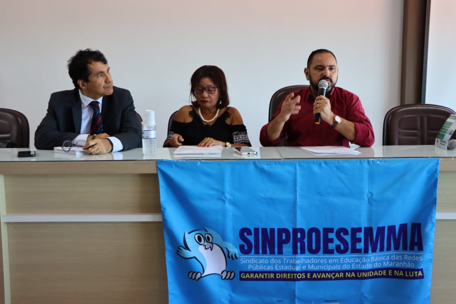 Sinproesemma tem novo encontro com Ministério Público para debater pautas da educação