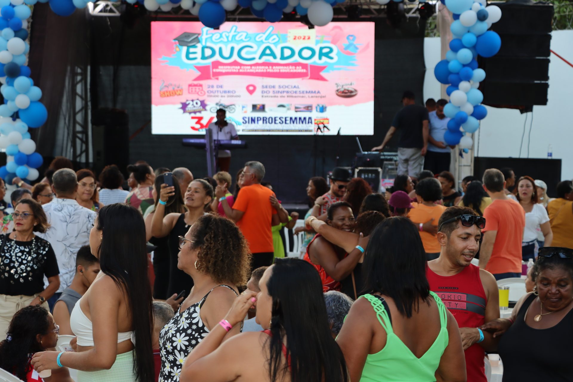 Sinproesemma realiza a Festa do Educador 2023 e reúne milhares trabalhadores em educação