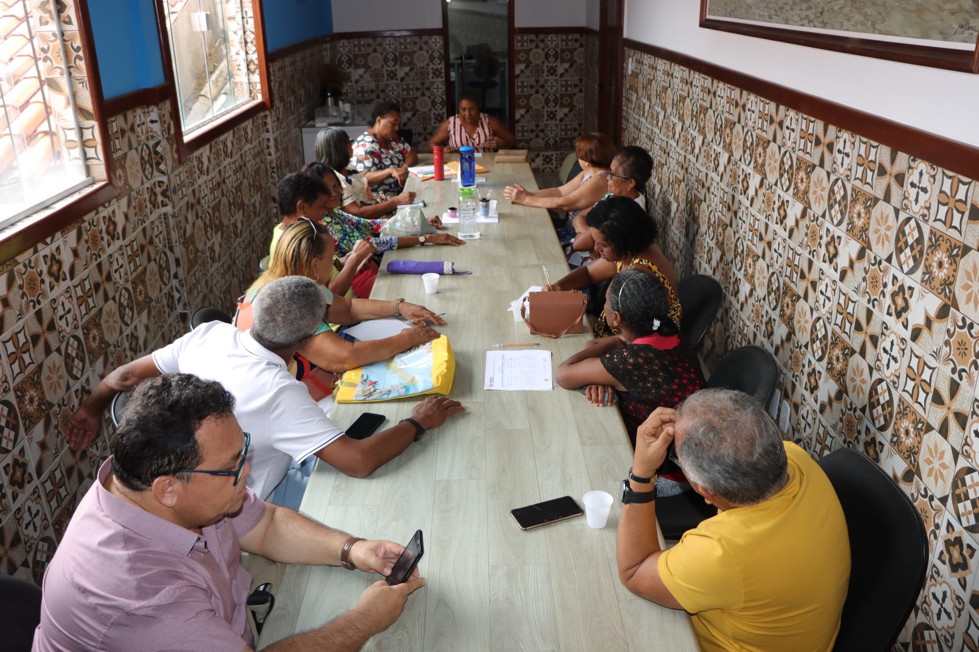 Sinproesemma realiza reunião com coletivo de funcionários da rede estadual de educação