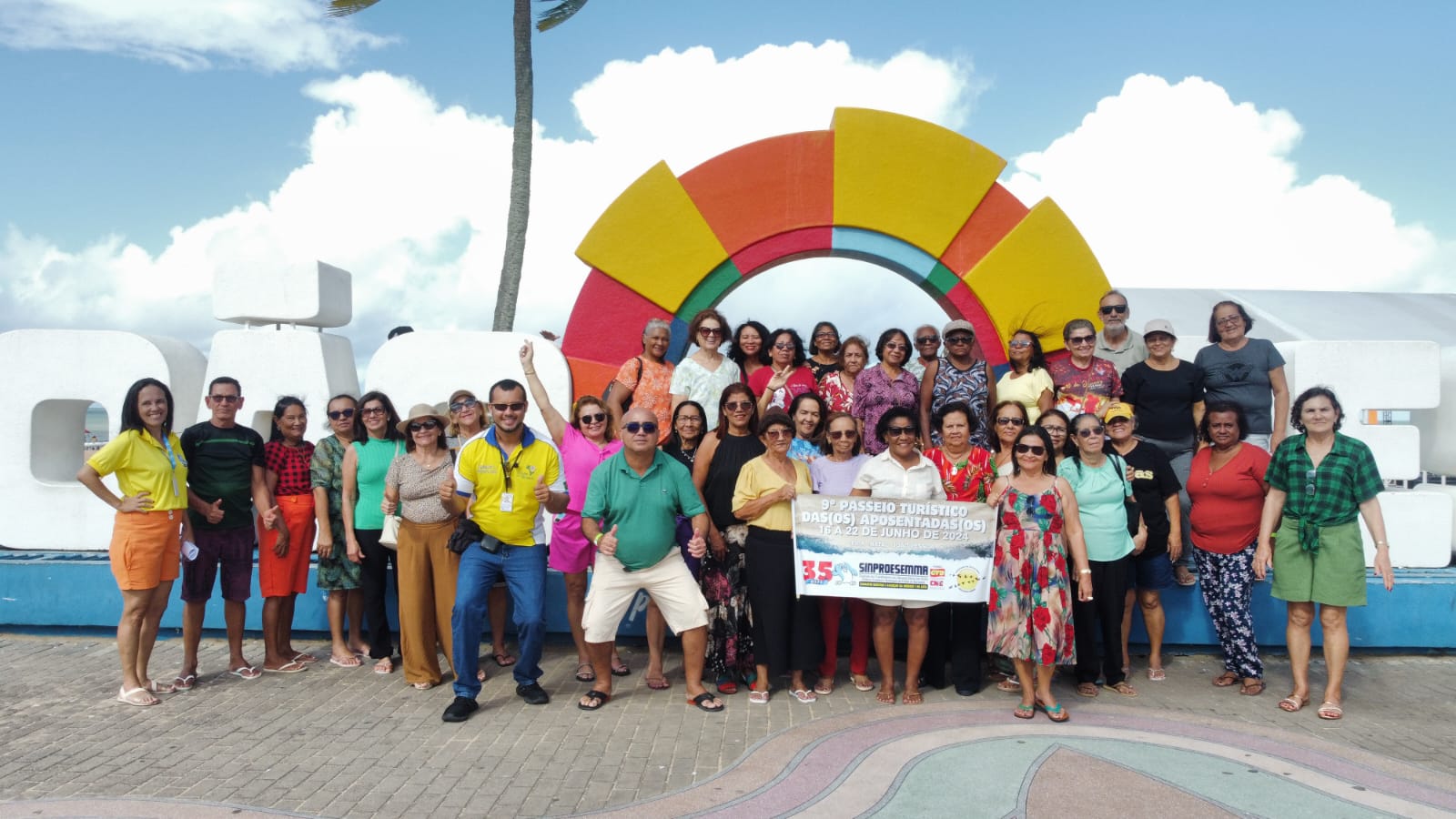 Sinproesemma comemora o sucesso do 9º Passeio das Aposentadas(os)