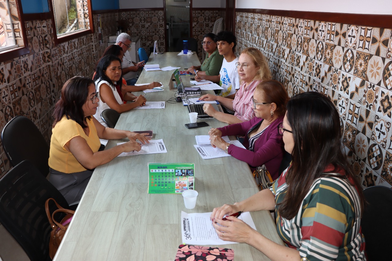 Sinproesemma reúne entidades e educadores em Reunião de preparação do Fórum Popular da Valorização Profissional