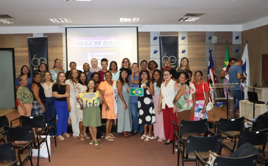 Mesa de Diálogo “Mulher Educadora e Participação Política”