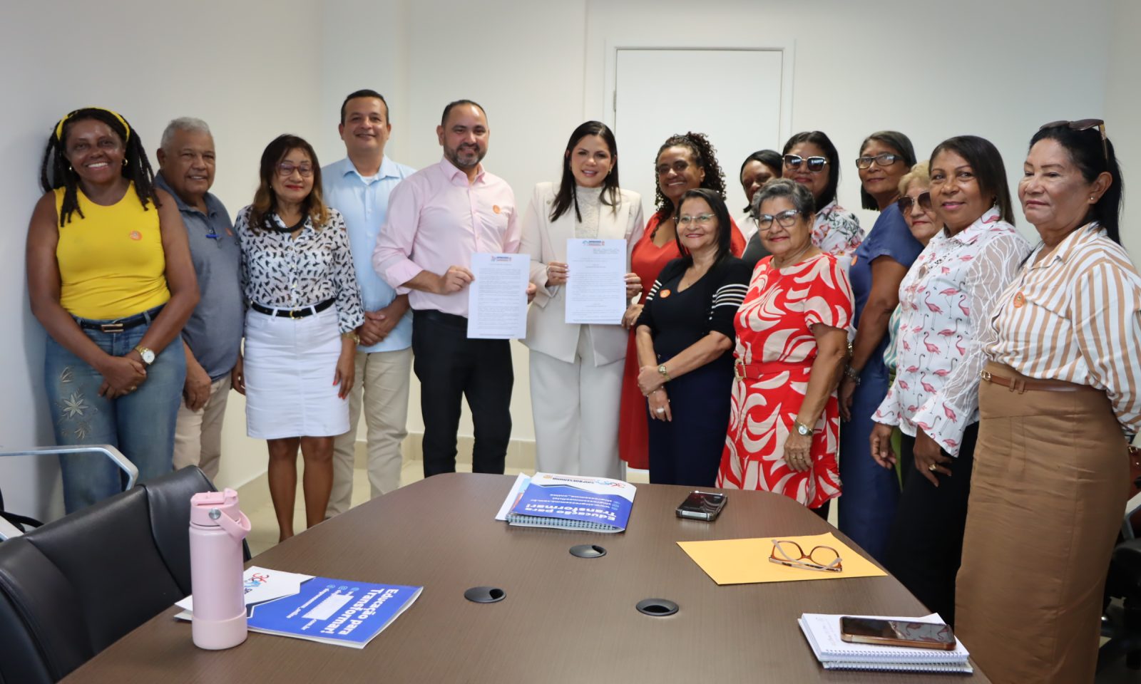 Sinproesemma reúne com Deputada Solange Almeida, presidente da Comissão de Educação da ALEMA