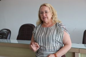 Roda de conversa debate o PNE e fortalece a valorização dos funcionários da educação